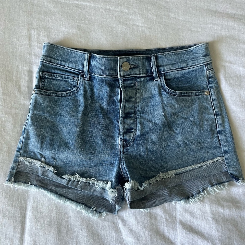 Express Light Midi High Rise Shorts